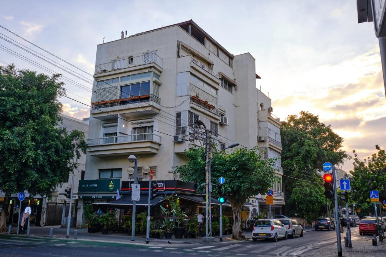 Beautiful 2-Bedroom Condo In The Heart Of Tel Aviv Exteriör bild