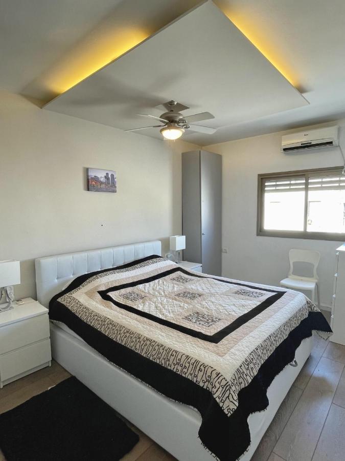 Beautiful 2-Bedroom Condo In The Heart Of Tel Aviv Exteriör bild